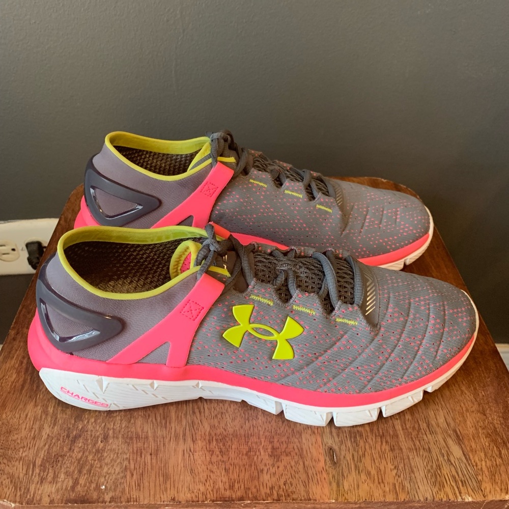 Women’s Under Armour Speedform Shoes!